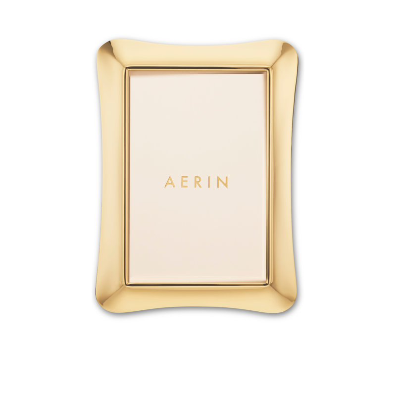 Gold Metal 4x6 Tabletop Picture Frame