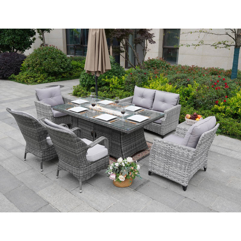 Ensemble de conversation en osier / rotin pour 6 personnes avec coussins Aerolyn, Gris
