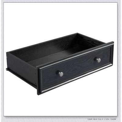 Commode à cinq tiroirs