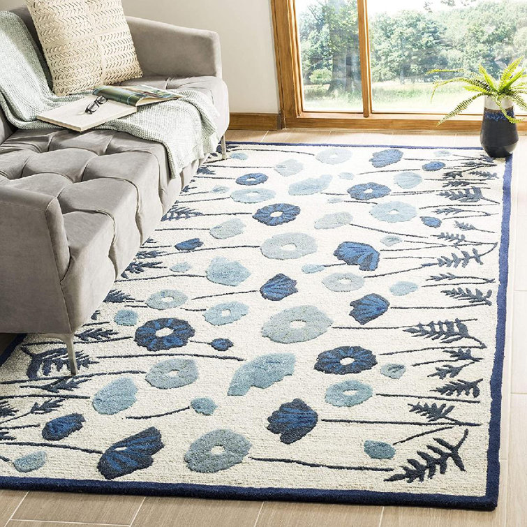Coreatha Martha Stewart Hand Tufted Wool/Viscose Floral Rug in Blue