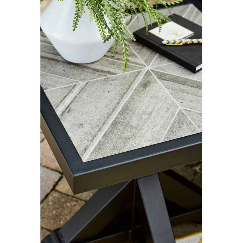 Table de bout d'extérieur Friedsam