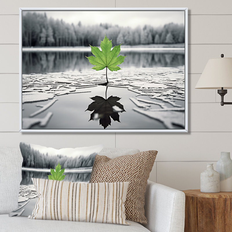 «Green Leaves Solitude In Winter I», H 16 po x l 32 po x P 1 po, Cadre flottant blanc