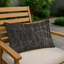 Coussin décoratif à carreaux brun intérieur et extérieur-115218651-115219055