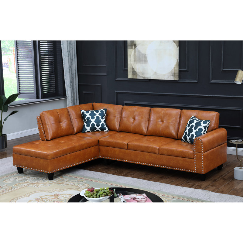 Canapé modulaire en similicuir 2 pièces élégant et confortable, en forme de L, faisant face à la gauche, 3 sièges, accoudoirs ronds, garniture cloutée, coussins amovibles, idéal pour les fêtes, deux coussins décoratifs en forme