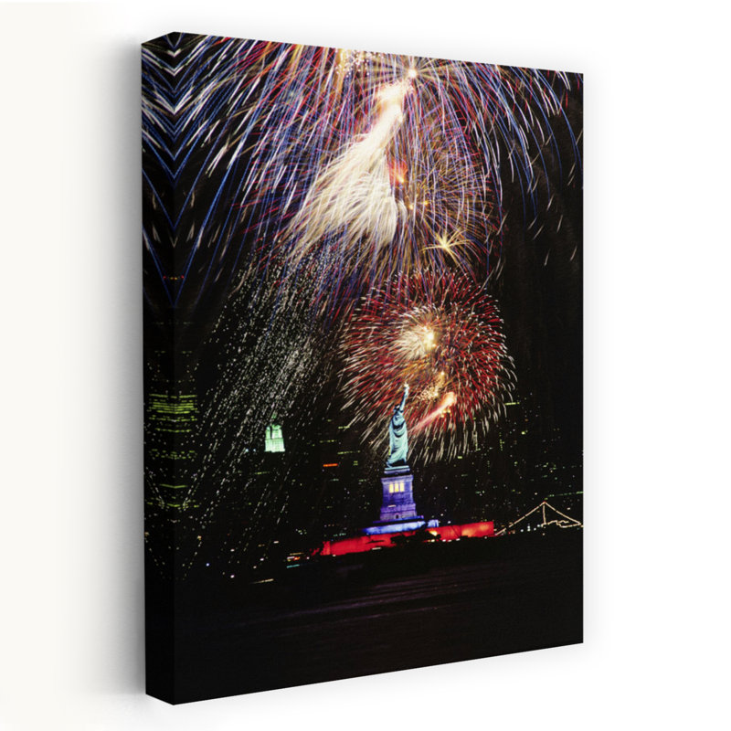 1980, statue de la liberté, feux d'artifice, New York, New York, États-Unis, H 36 po x l 24 po