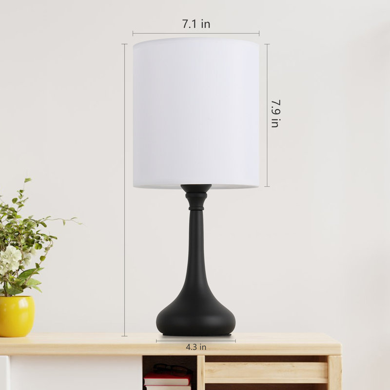 Danijah Metal Table Lamp