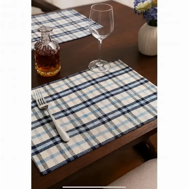 Ensemble de 4 napperons en mélange de coton bleu et blanc