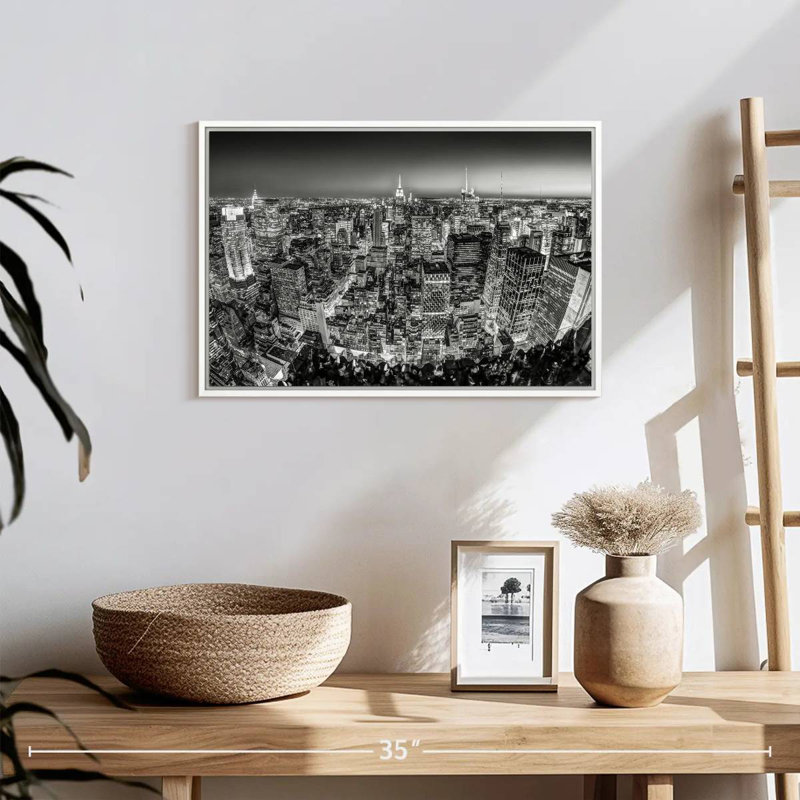 Manhattan en monochrome, Cadre flottant blanc, 19 po x 13 po