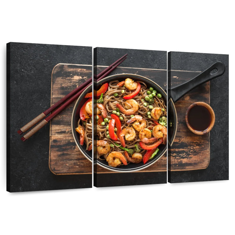 Sauté de crevettes et de nouilles Soba, H 32 po x l 50 po
