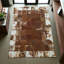 Tapis brun en peau de vache patchwork, tapis en peau de vache naturelle-352699367