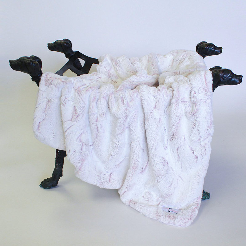 Couverture en polyester Whisper Dog, Bébé souffle, 58 po x 58 po