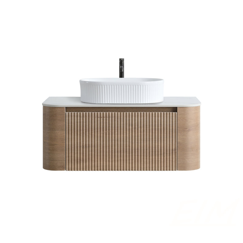 Meuble-lavabo Erba de 36 po avec lavabo, armoire murale en chêne miel avec porte-serviettes gratuit, lavabo simple en céramique rayé ovale blanc, sans drain et robinet, pré-assemblé, meubles-lavabos, meubles-lavabos