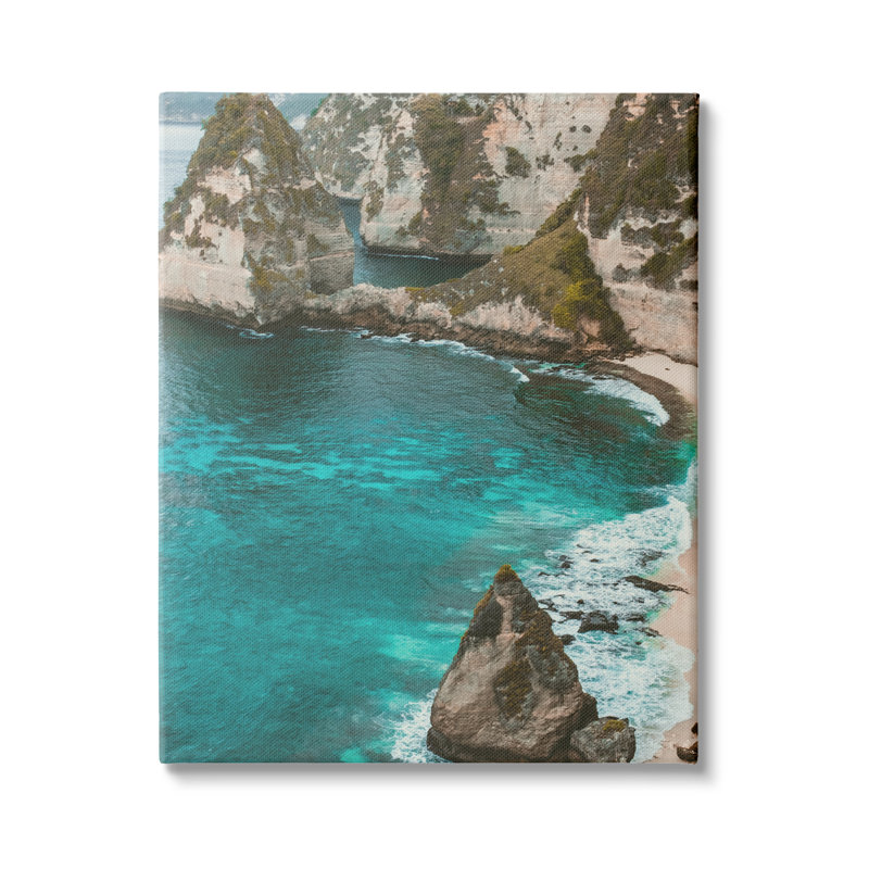 Clear Water Beach Cove, côte rocheuse, Ph, par Daphne Polselli 909, H 40 po x l 30 po x P 1,5 po, Toile tendue