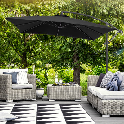 8.2 x 8.2 ft. Cantilever Umbrella