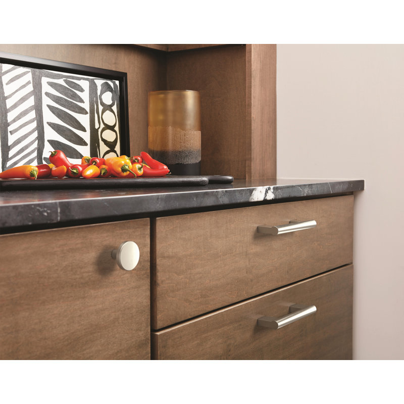 Poignée d'armoire de centre à centre Versa (128 mm) - paquet de 10, 3 3/4", Nickel satiné