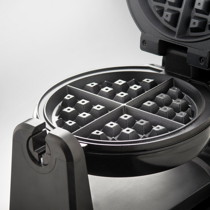 Quest Round Waffle Maker