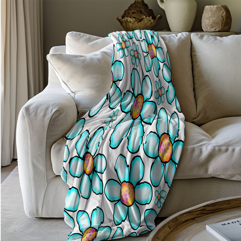 Throw Blanket, Lit simple