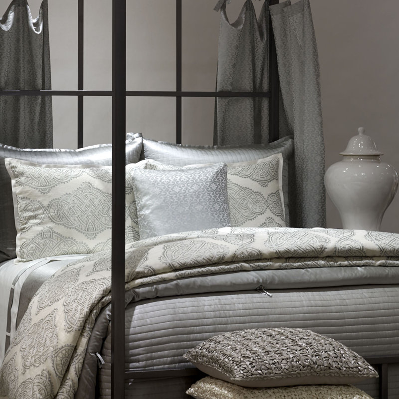 Coverlet, Frost, Queen Coverlet