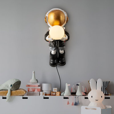 Wall Lamp