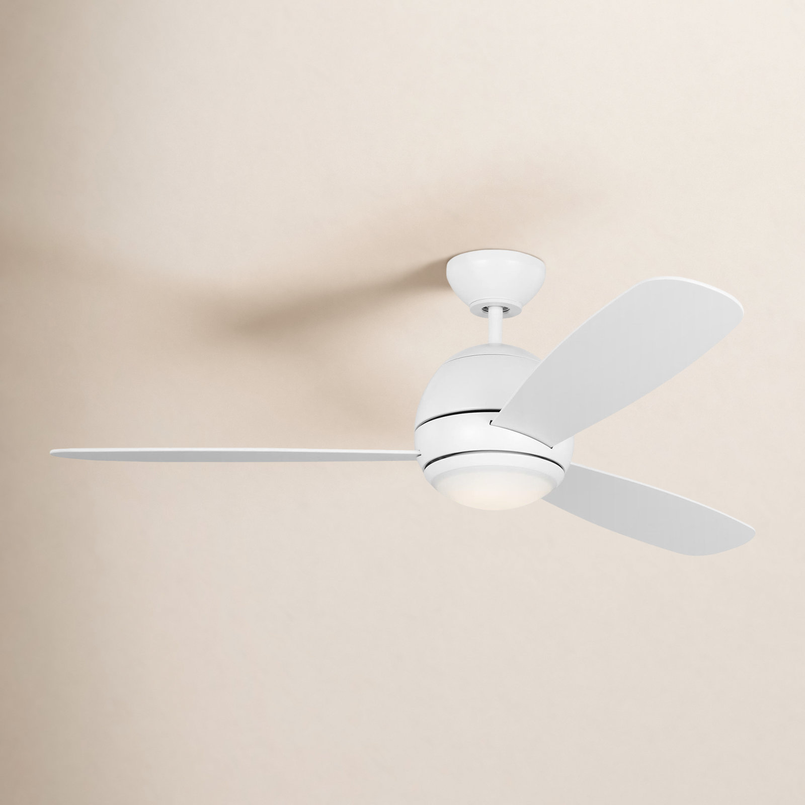 Erina 52" Ceiling Fan with Light Kit, Matte White, Matte White