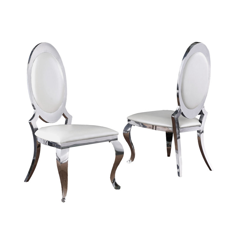 Chaise d'appoint rembourrée à dossier King Louis avec structure en acier inoxydable Amity, Faux cuir, White, Argent argent
