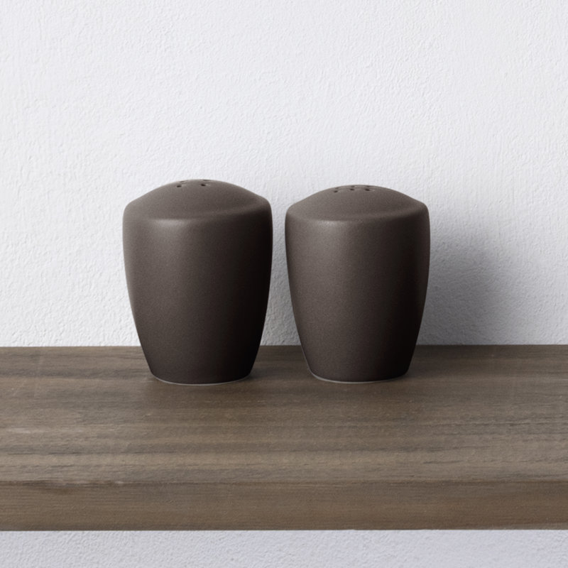 Sel et poivre Noritake Colorwave, 3-3 / 8 po, Chocolat