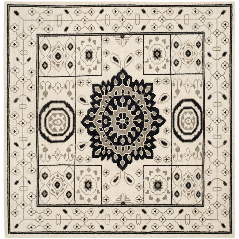 Chrystal Hand Knotted Wool/Cotton Southwestern Rug in Ivory/Gray, Square 7'