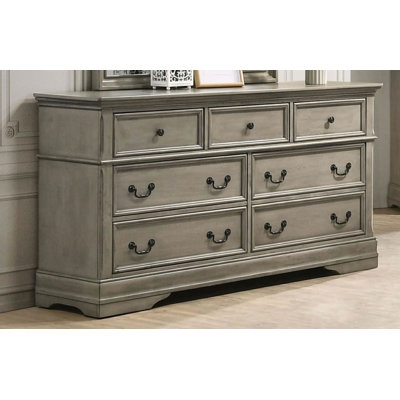 Deasia Wheat 7-Drawer Dresser