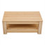 Table basse rectangulaire à finition naturelle avec rangement double couche, idéale pour le salon ou le bureau