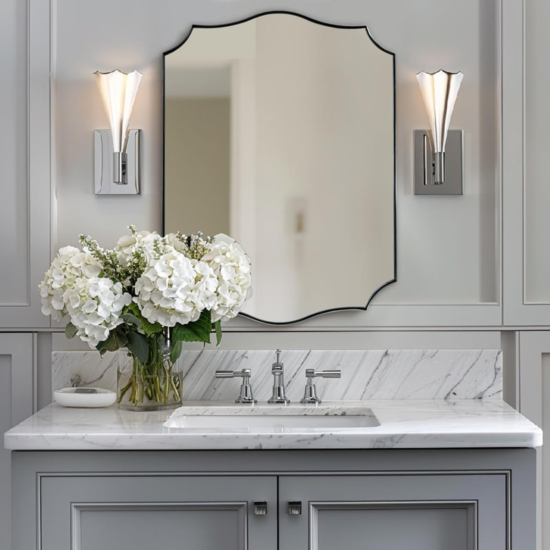Miroir de salle de bain Anayalee Cadre en acier inoxydable, Chrome poli, 32 po x 24 po