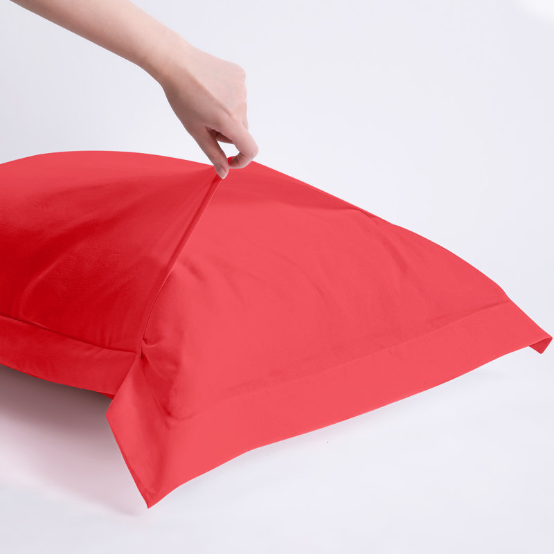 Sham Set, Standard, Red