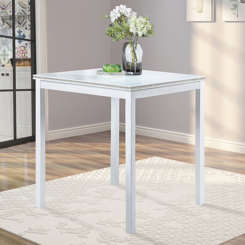Table de salle à manger en bois