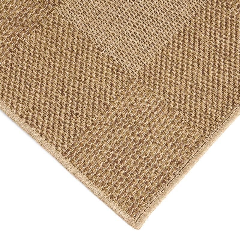 Tapis intérieur / extérieur naturel en polypropylène naturel 5 pi 3 po x 7 pi
