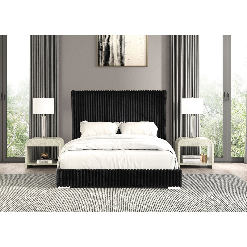 Lit contemporain très grand, chenille de fourrure noire, prêt pour les matelas, bois d'ingénierie et fabrication de lit en tissu de chenille, structure