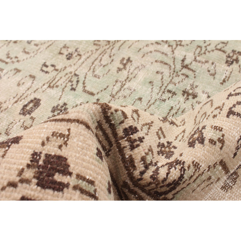 Tapis vert clair Melis 5 pi 9 po x 9 pi 1 po