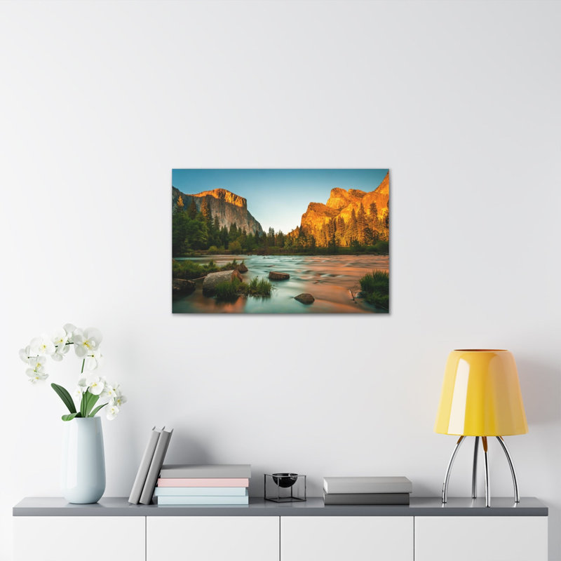 Wall Art on Canvas, 16cm H x 20cm W