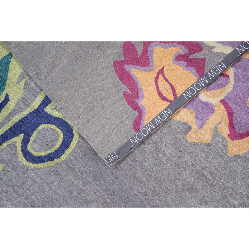 Trinidad Hand Woven Silk and Wool Floral Area Rug, Runner 3' x 9'