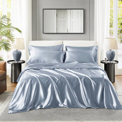 6 Pcs Blue Satin Queen Luxury Sheet - Wrinkle , Helps Keep Hair Soft, Includes 1 Flat, Fitted And 4 Pillowcases, Soft Texture,