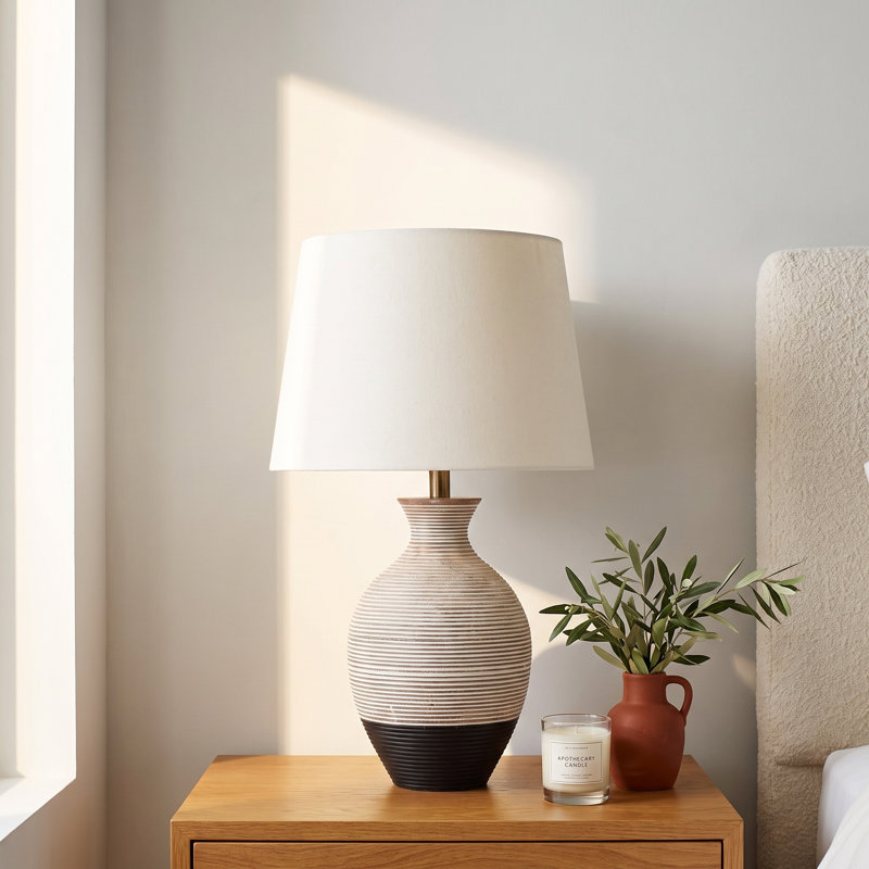Eino Table Lamp