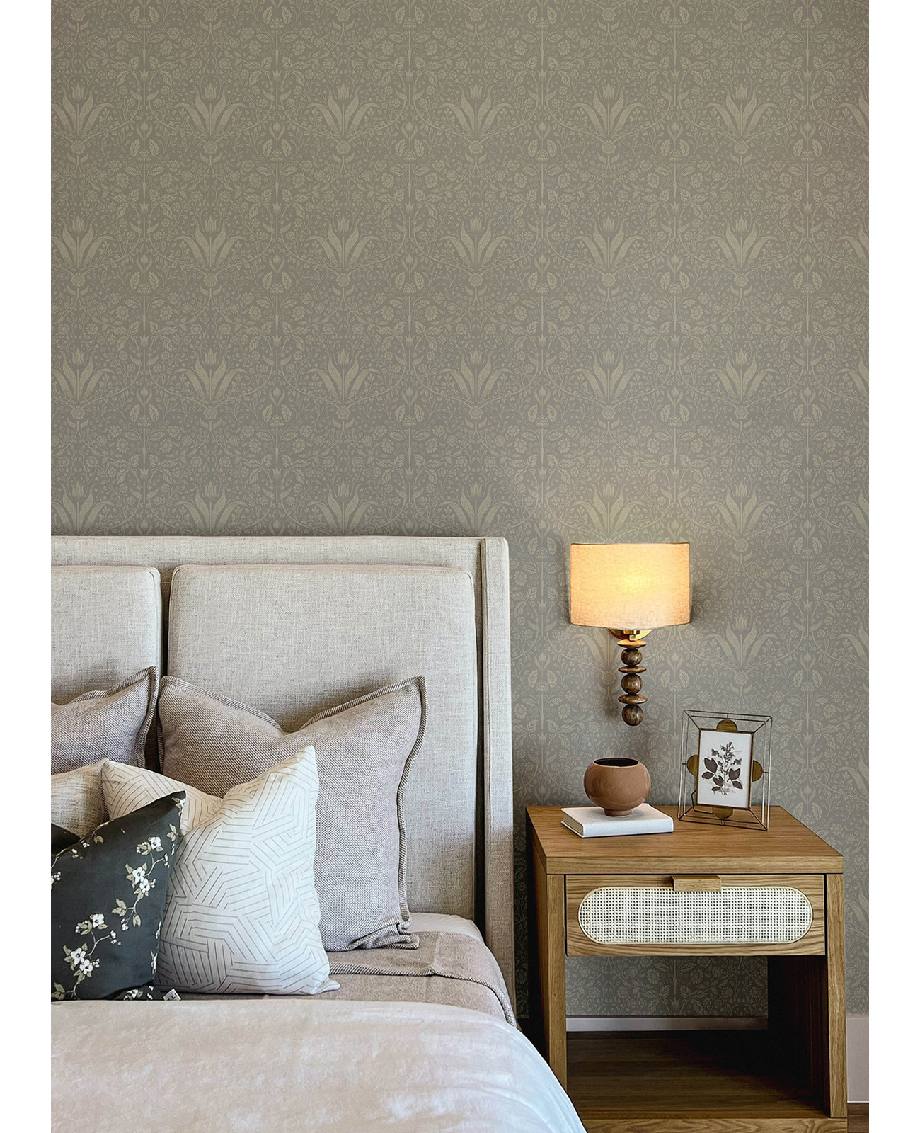 Triste Floral Wallpaper, Blue