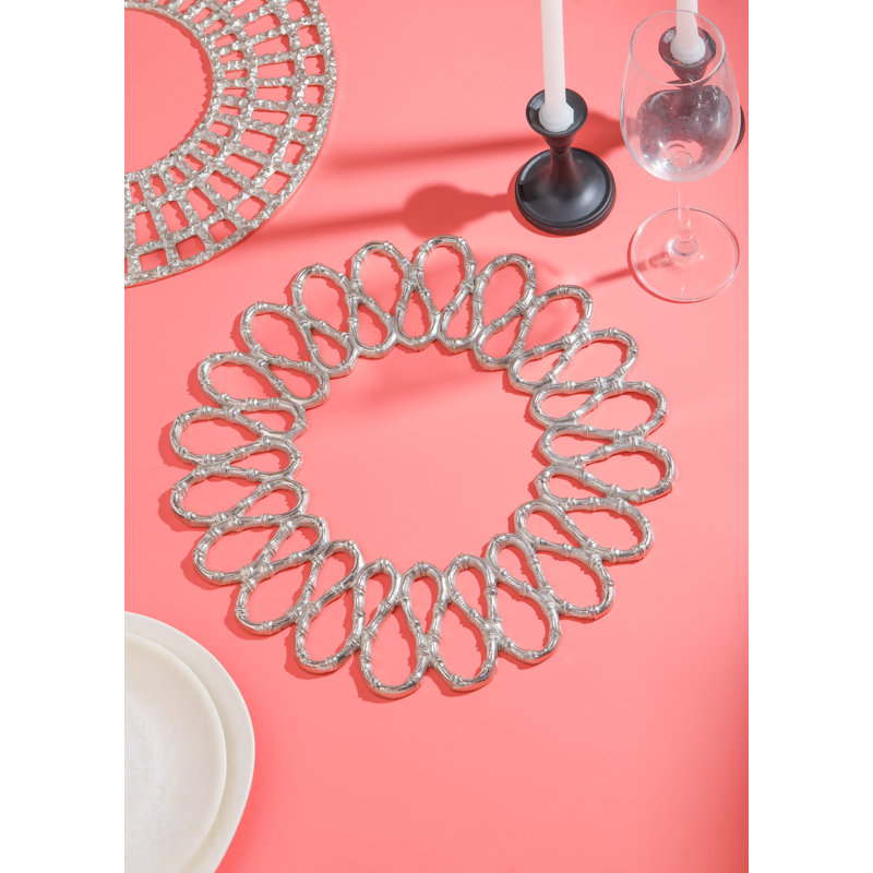 Plat de service argenté, Argent argent