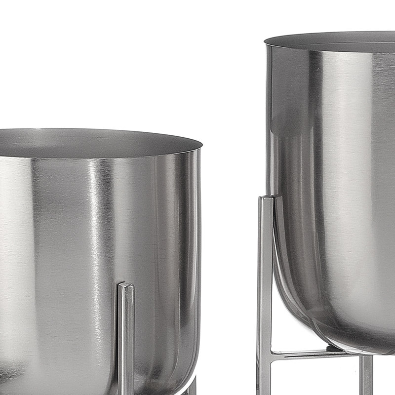 Shireena Metal Pot Planter