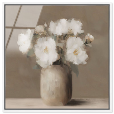 «Layered Lilies II», reproduction d'art acrylique encadrée par Art Remedy, cadre blanc, 12 x 12