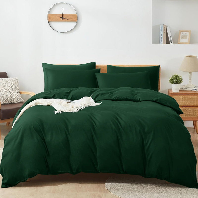 Premium 4-Piece Ultra-Soft Microfiber Duvet Complete Cover Set, Emerald, King Duvet Cover + 3 Additional Pieces