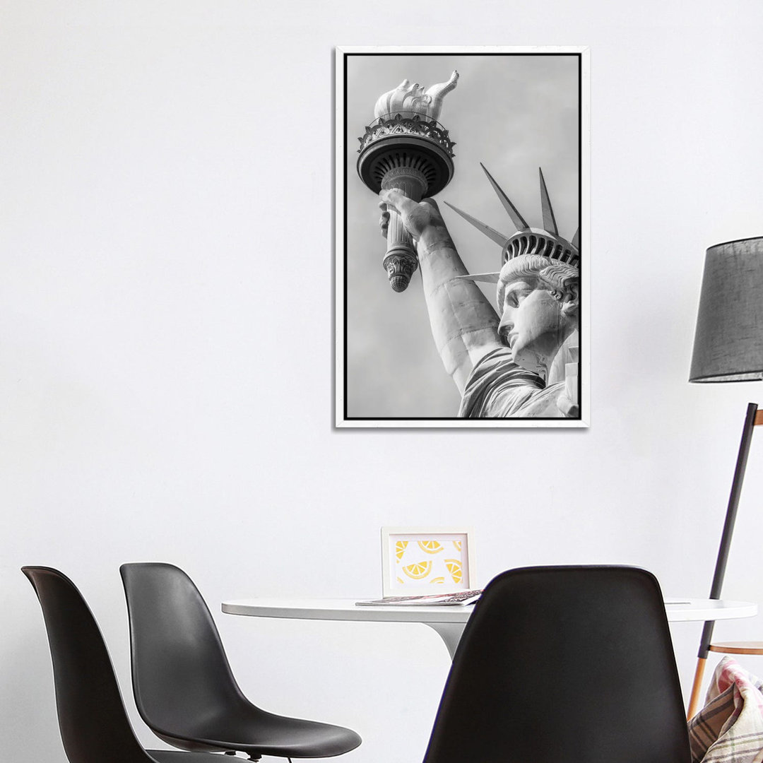 New York City Monochrome Statue Of Liberty by Melanie Viola - Print on Canvas