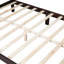 Grand lit plateforme en bois rétro, finition noyer foncé, lattes en bois, solide et stable, facile à assembler, sans sommier avec support, et stable, installation, non requise