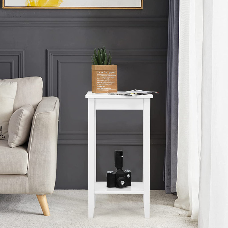 Aariyonna End Table, White