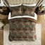 Édredon 4 pièces pour très grand lit rouge - 1 édredon, 2 taies décoratives avec garniture décorative, texture douce, collection de durabilité améliorée comprenant des fermetures à glissière cachées et de la ouate, microfibre, fermeté