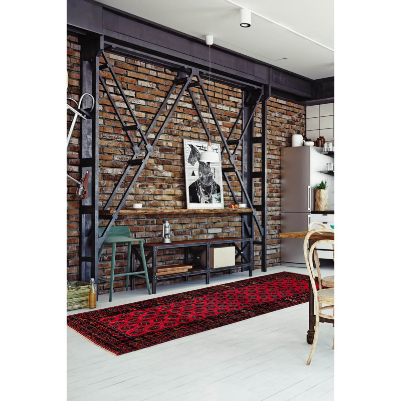 Tapis rouge Teimani 4 pi 10 po x 13 pi 0 po