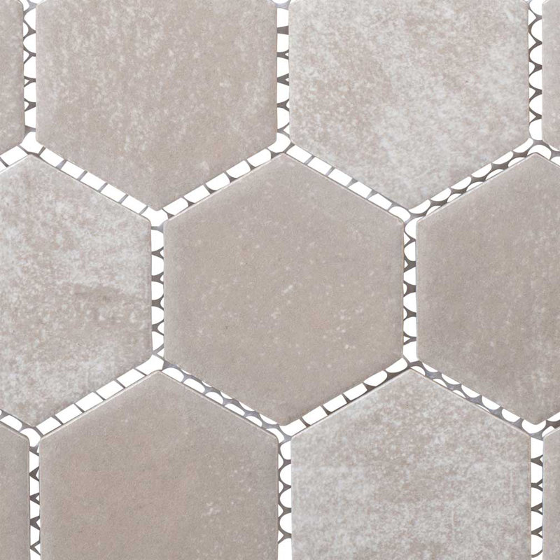 Porcelaine hexagonale 2 po gris moyen 2 po / 20 feuilles / 19,698 pieds carrés / boîte, Gris moyen